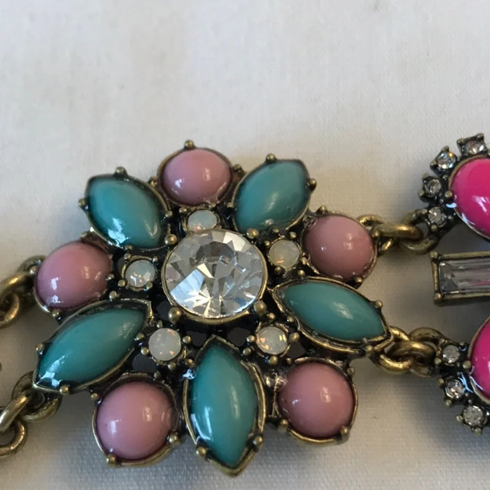 Loft 7 in bracelet, very colorful, no stones missing, pink, purple, blue… - Picture 5 of 9